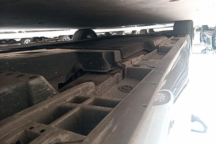 Used Lexus ES 2022 200 Excellence Edition Left Side Sill