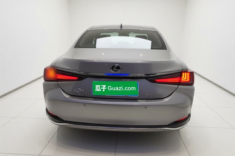 Used Lexus ES 2022 200 Excellence Edition Rear