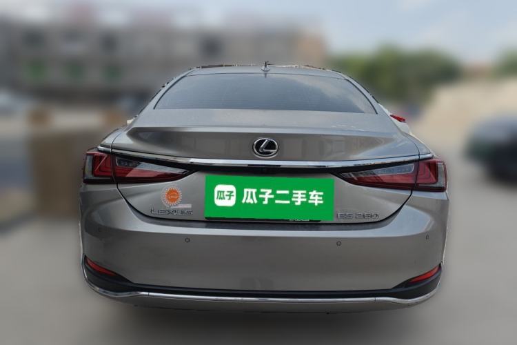 Used Lexus ES 2022 200 Excellence Edition Rear
