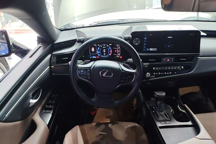 Used Lexus ES 2022 200 Excellence Edition Steering Wheel