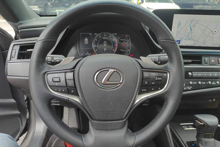 Used Lexus ES 2022 200 Excellence Edition Steering Wheel