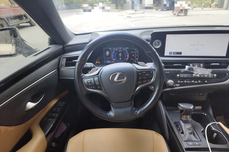 Used Lexus ES 2022 200 Excellence Edition Steering Wheel