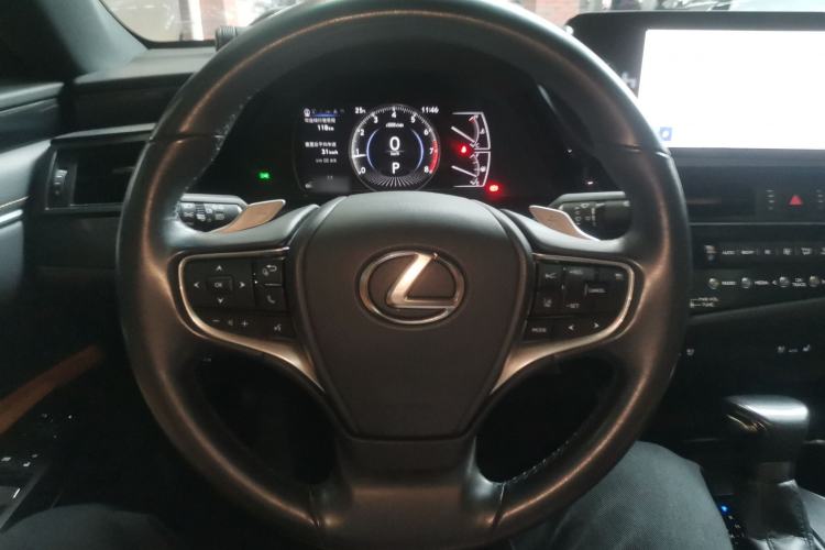 Used Lexus ES 2022 200 Excellence Edition Steering Wheel