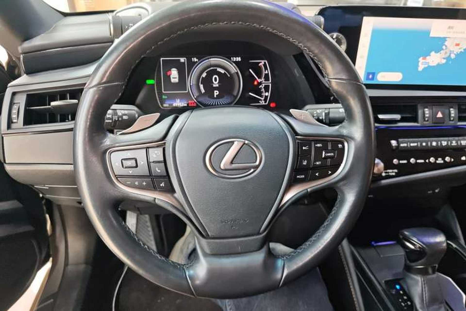 Used Lexus ES 2022 300h Excellence Edition Steering Wheel