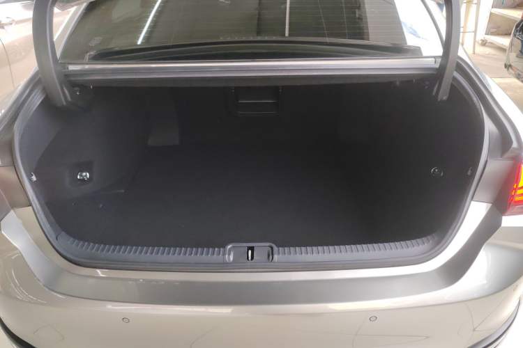 Used Lexus ES 2022 260 Excellence Edition Trunk