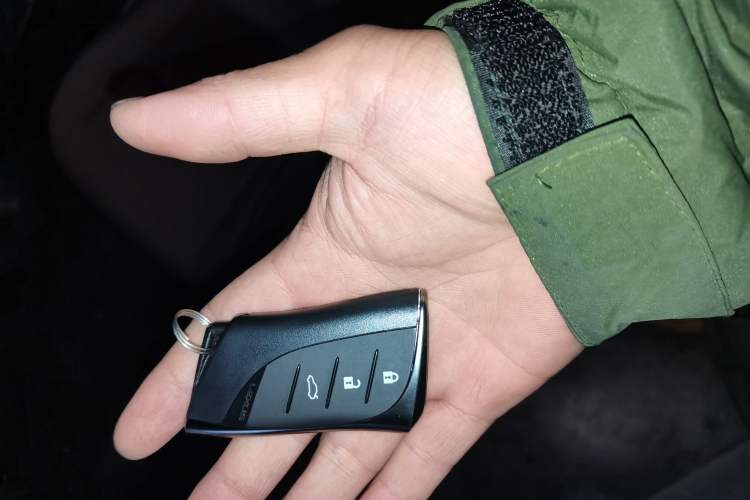 Used Lexus ES 2022 200 Excellence Edition Vehicle Key
