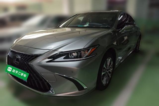 Used Lexus ES 2022 200 Excellence Edition