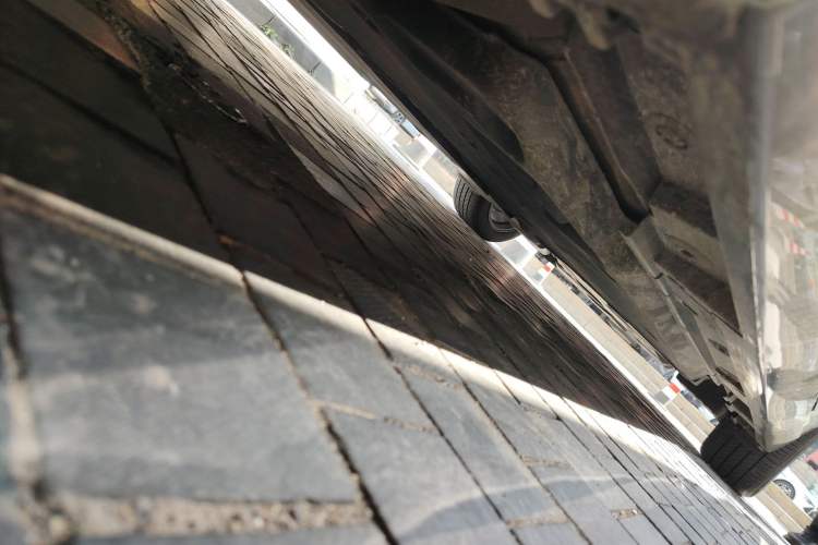 Used Lexus ES 2022 300h Excellence Edition Chassis Front Left