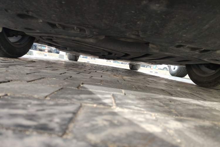 Used Lexus ES 2022 300h Excellence Edition Chassis Front
