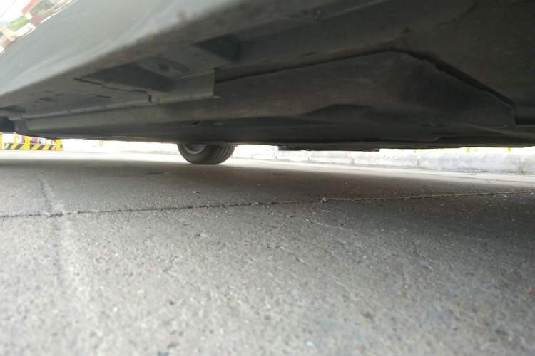 Used Lexus ES 2022 300h Excellence Edition Chassis Front Right