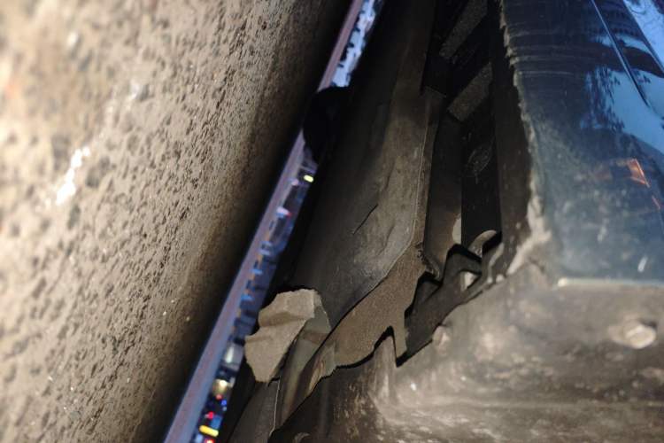Used Lexus ES 2022 300h Deluxe Edition Chassis Front Right