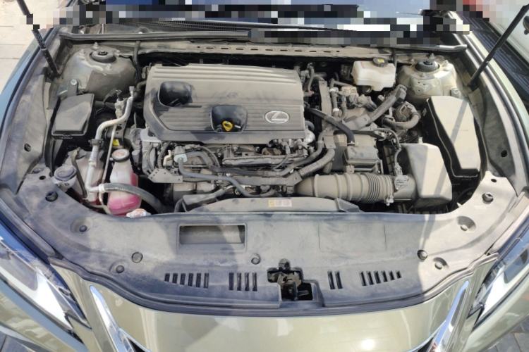 Used Lexus ES 2022 300h Excellence Edition Engine Bay