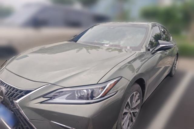 Used Lexus ES 2022 200 Excellence Edition