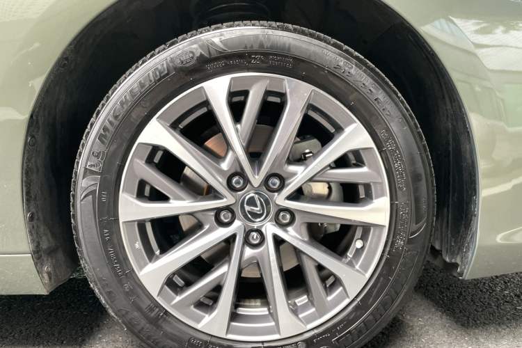 Used Lexus ES 2022 260 Excellence Edition Exterior 11
