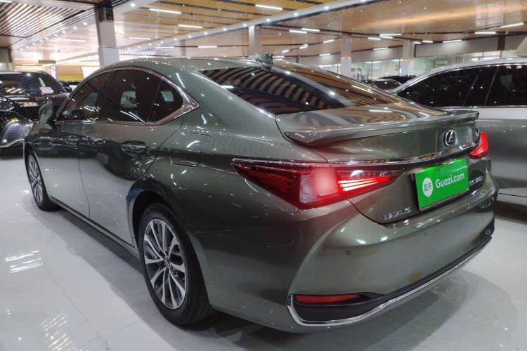 Used Lexus ES 2022 200 Excellence Edition Exterior 3