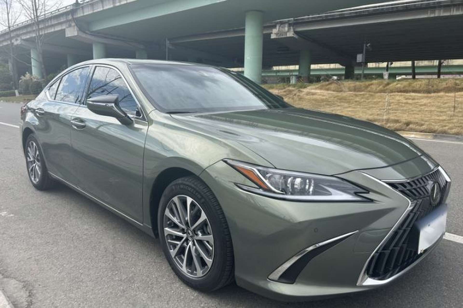 Used Lexus ES 2022 200 Excellence Edition Exterior 4