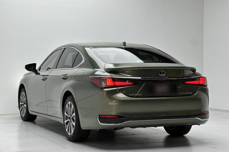 Used Lexus ES 2022 300h Excellence Edition Exterior 5