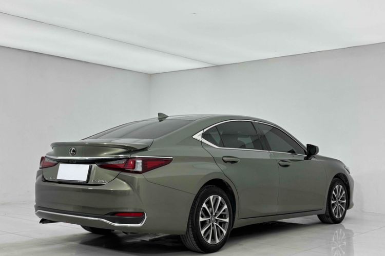 Used Lexus ES 2022 200 Excellence Edition Exterior 5