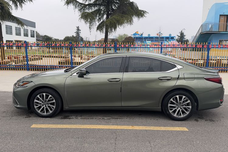 Used Lexus ES 2022 200 Excellence Edition Exterior 5