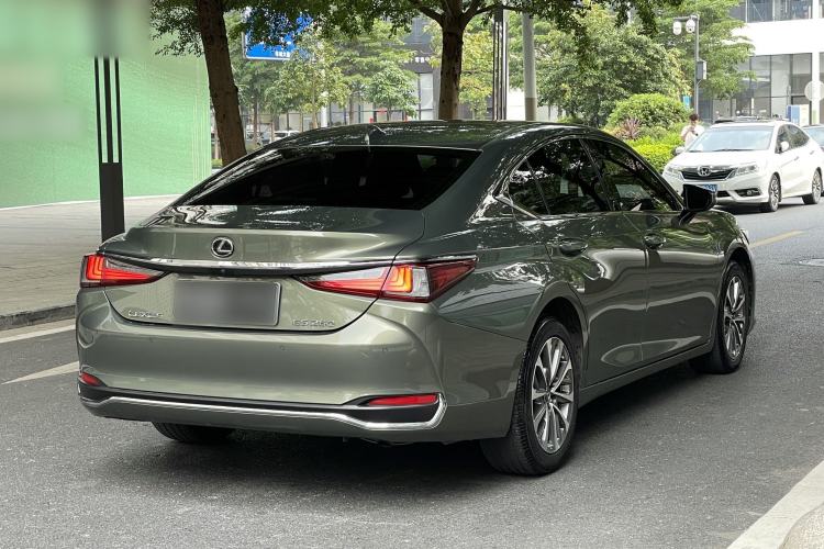 Used Lexus ES 2022 260 Excellence Edition Exterior 7