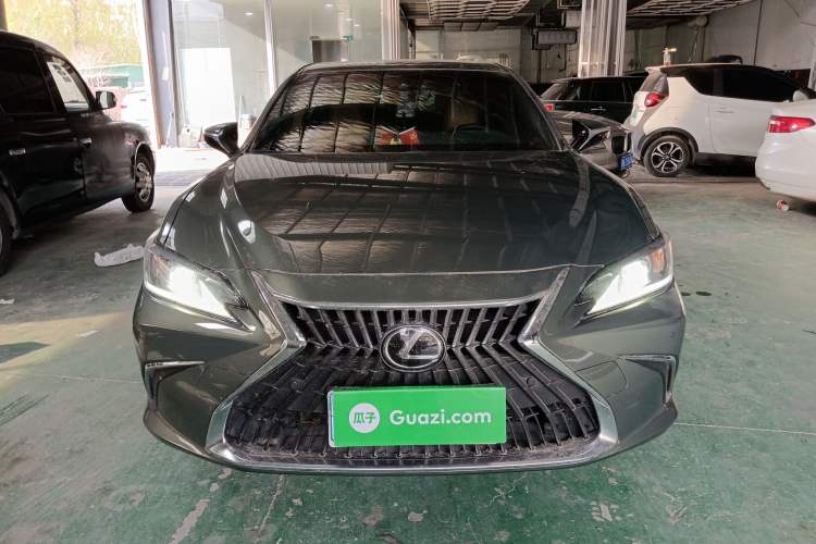 Used Lexus ES 2022 200 Excellence Edition Front