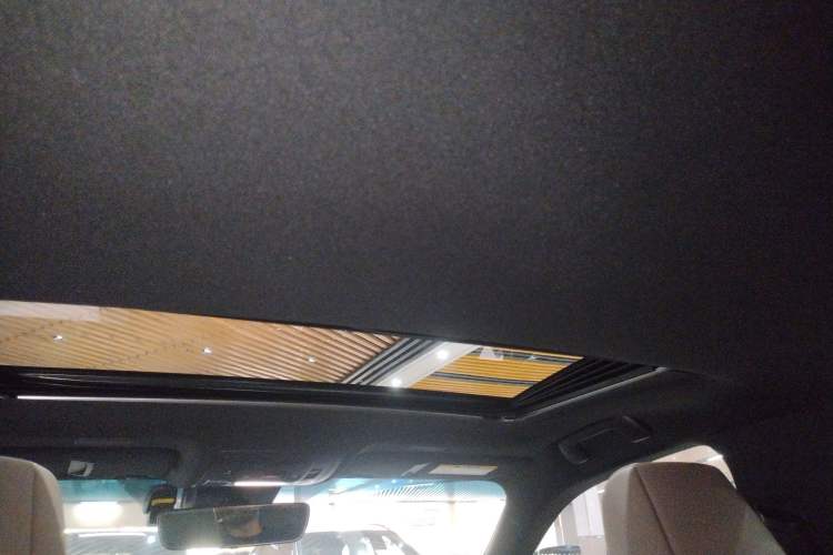 Used Lexus ES 2022 200 Excellence Edition Headliner