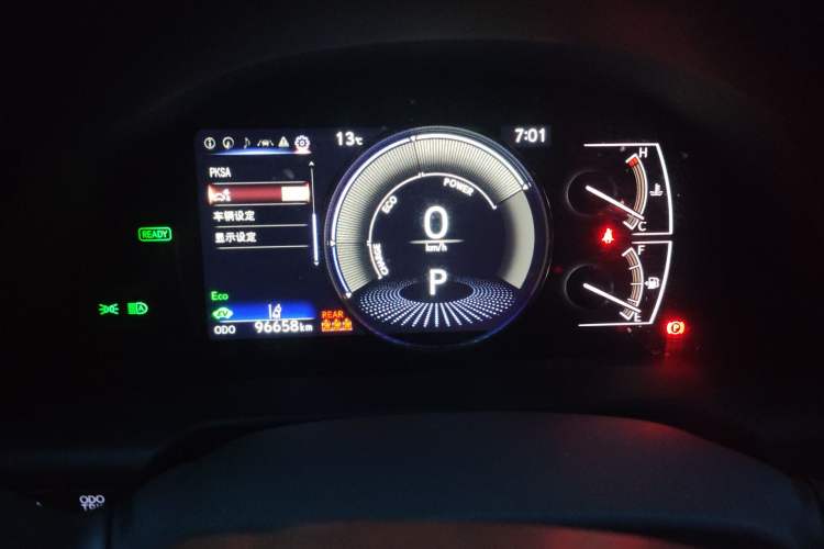 Used Lexus ES 2022 300h Deluxe Edition Instrument Cluster