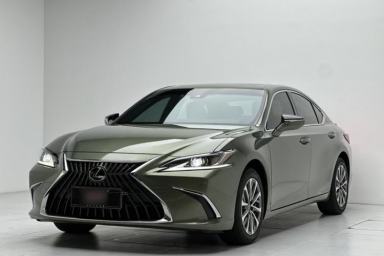 Used Lexus ES 2022 300h Excellence Edition