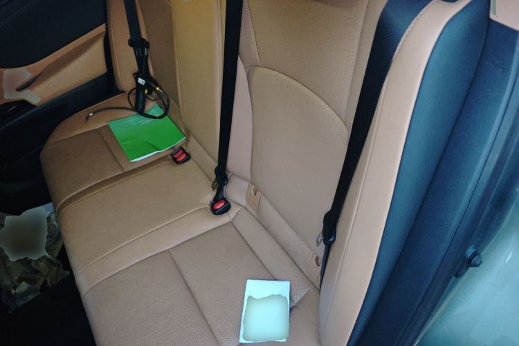 Used Lexus ES 2022 300h Deluxe Edition Left Rear Seat