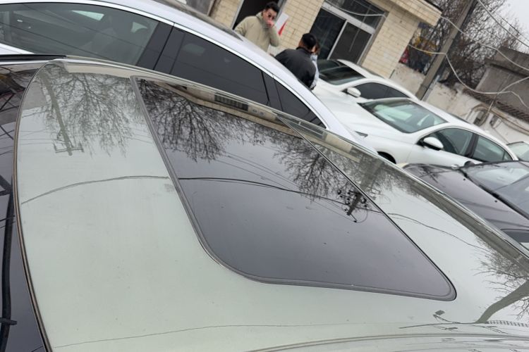 Used Lexus ES 2022 200 Excellence Edition Roof