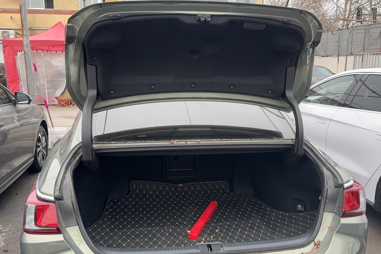 Used Lexus ES 2022 200 Excellence Edition Trunk