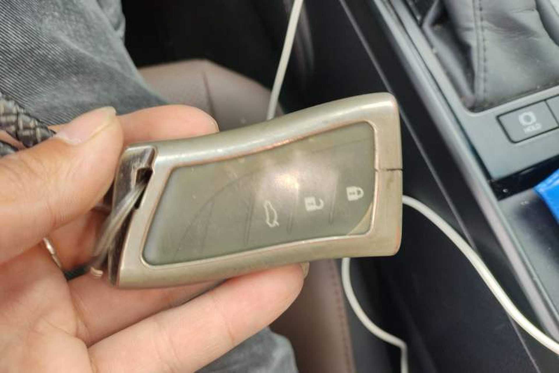 Used Lexus ES 2022 200 Excellence Edition Vehicle Key