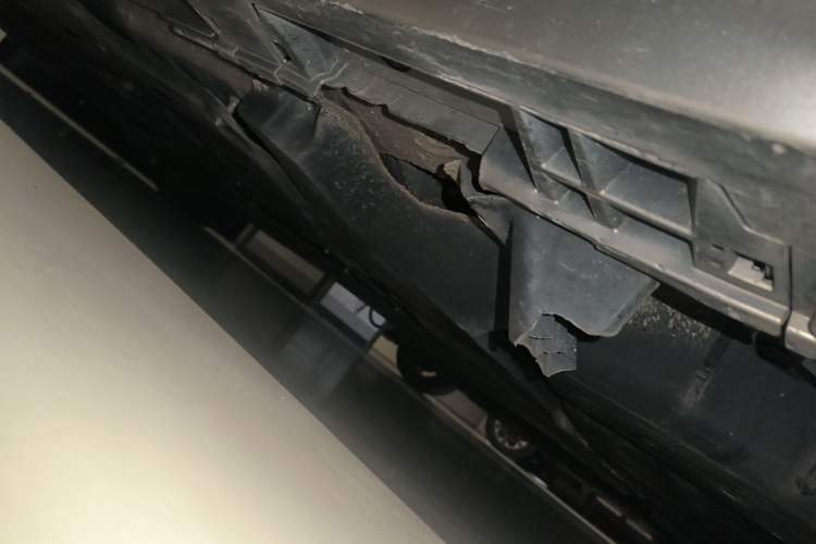 Used Lexus ES 2022 300h Excellence Edition Chassis Rear Left