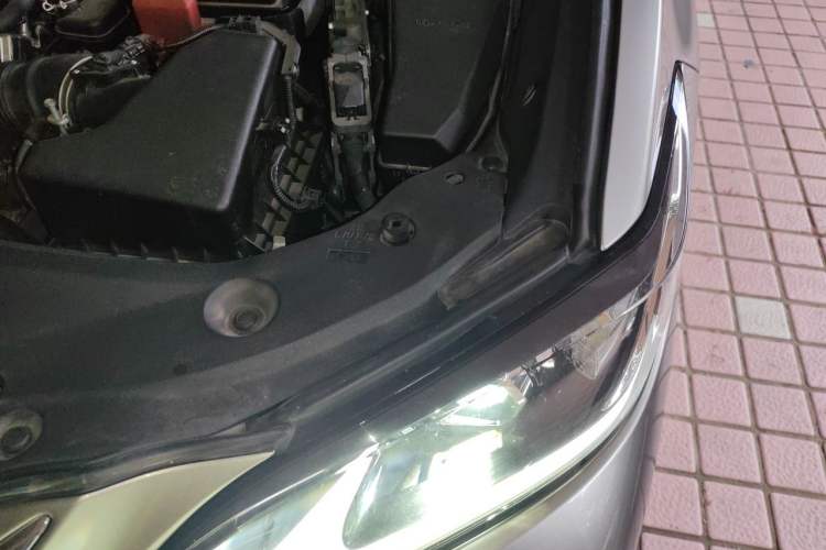 Used Lexus ES 2022 200 Luxury Edition Engine Bay Left