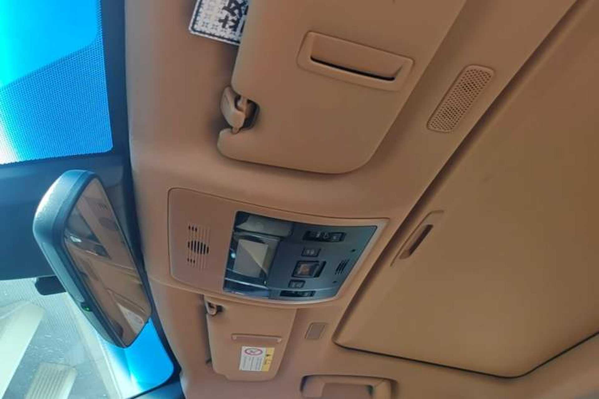 Used Lexus ES 2022 300h Deluxe Edition Headliner