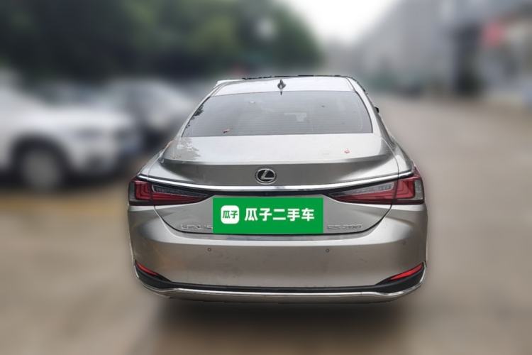 Used Lexus ES 2022 200 Excellence Edition Rear