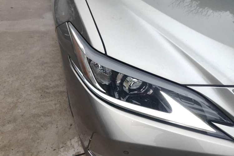 Used Lexus ES 2022 200 Excellence Edition Right Front Headlight