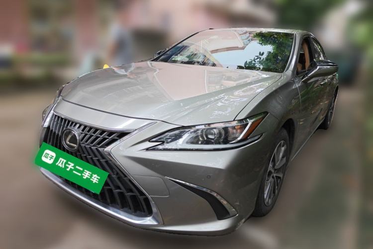 Used Lexus ES 2022 200 Excellence Edition Guazi used car, China used car export, Used car for sale, Used  cars, Cheapest cars for sale