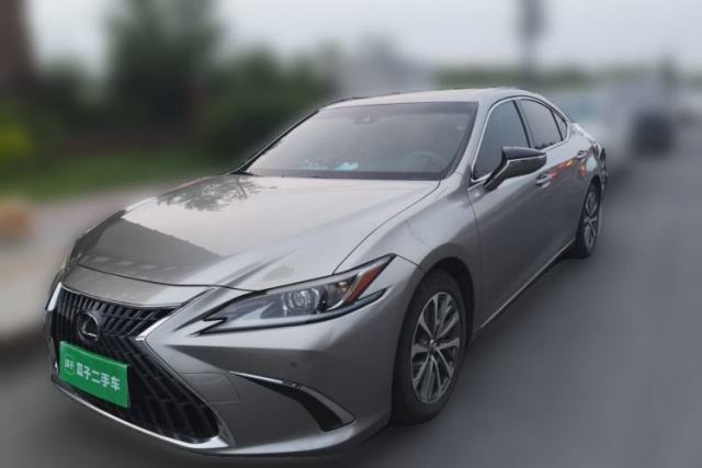 Used Lexus ES 2022 300h Excellence Edition