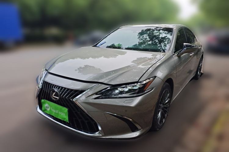 Used Lexus ES 2022 300h Deluxe Edition Guazi used car, China used car export, Used car for sale, Used  cars, Cheapest cars for sale