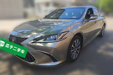 Used Lexus ES 2022 300h Excellence Edition