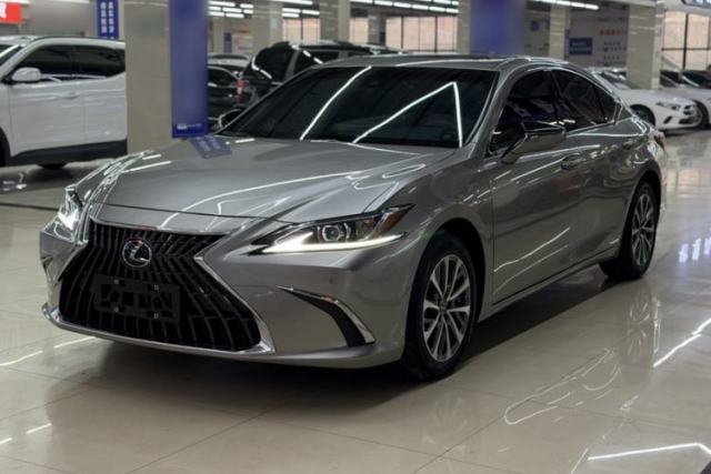 Used Lexus ES 2022 200 Excellence Edition