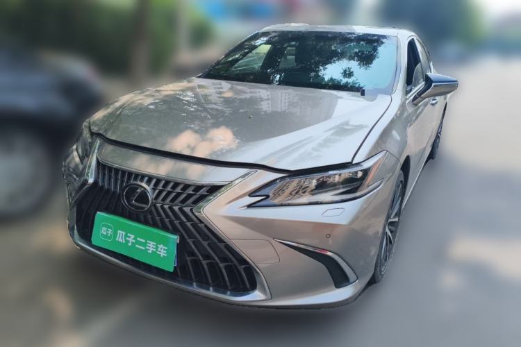 Used Lexus ES 2022 300h Deluxe Edition Guazi used car, China used car export, Used car for sale, Used cars, Cheapest cars for sale