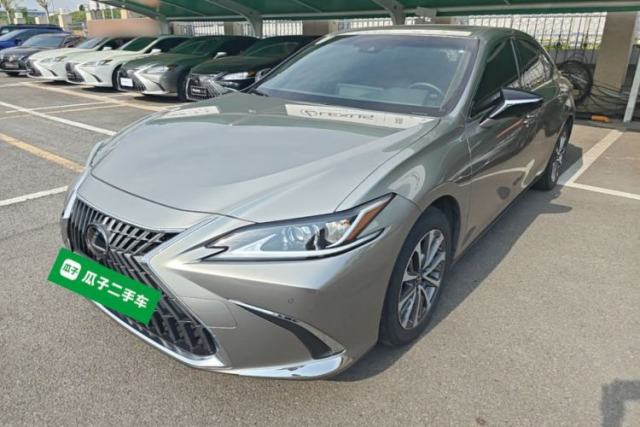 Used Lexus ES 2022 300h Excellence Edition
