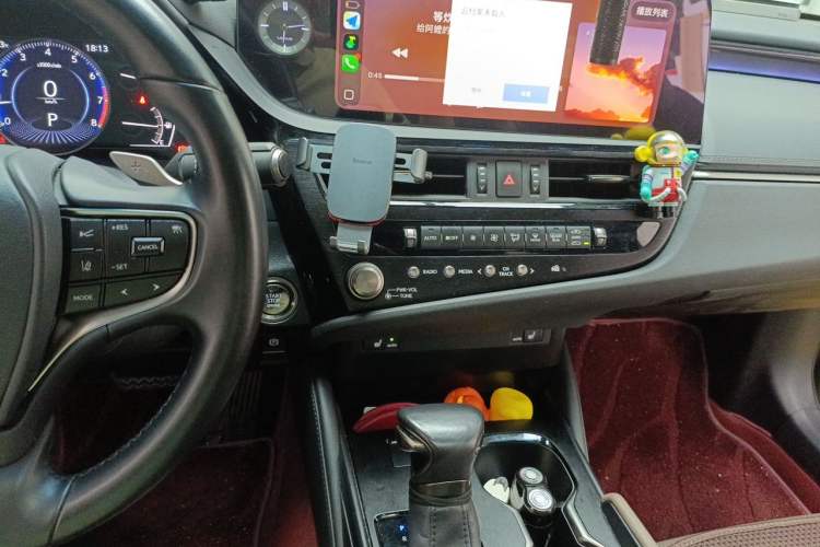 Used Lexus ES 2022 200 Excellence Edition Audio And AC Panel