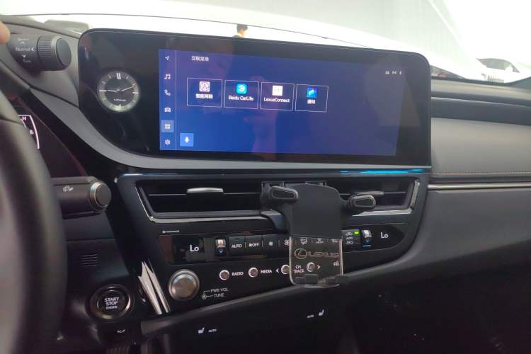 Used Lexus ES 2022 200 Excellence Edition Audio And AC Panel