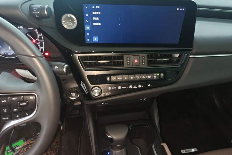 Used Lexus ES 2022 200 Excellence Edition Audio And AC Panel