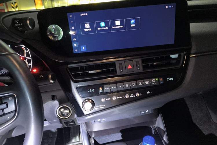 Used Lexus ES 2022 200 Excellence Edition Audio And AC Panel
