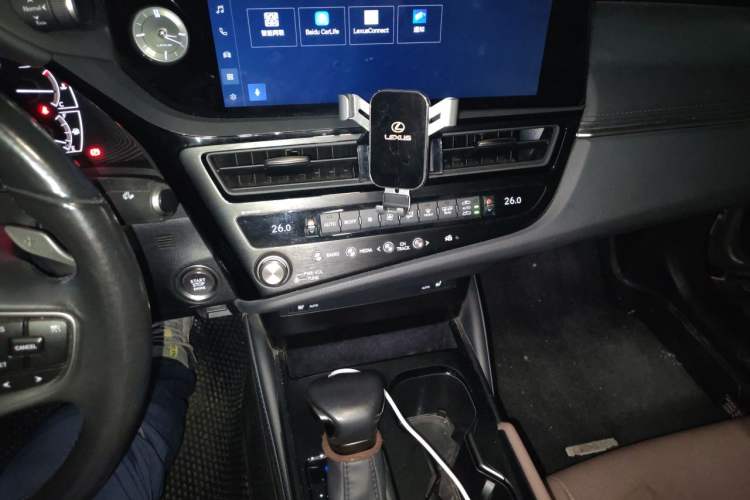 Used Lexus ES 2022 200 Excellence Edition Audio And AC Panel