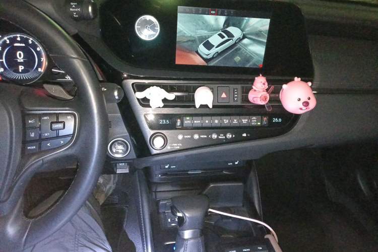 Used Lexus ES 2022 200 Excellence Edition Audio And AC Panel